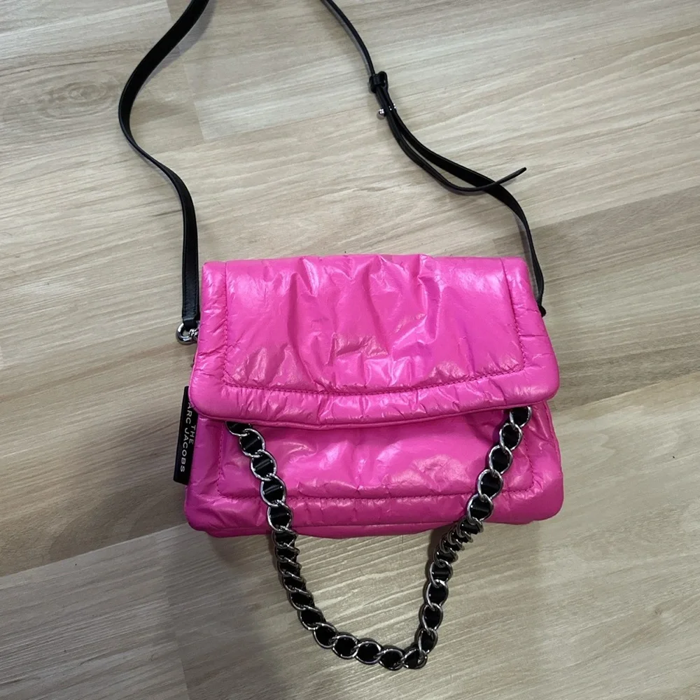 MARC JACOBS CROSS BODY BAG - Picture 2 of 5